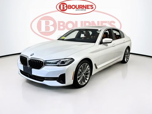 Used 2023 BMW 530i xDrive w/ Premium Package AWD/4WD image 8