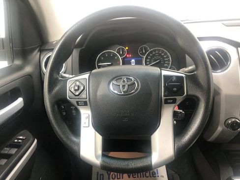 Used 2017 Toyota Tundra SR5 AWD/4WD image 16