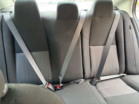 Used 2025 Nissan Sentra SV FWD image 32