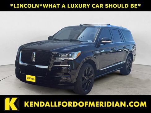 Used 2023 Lincoln Navigator L Reserve AWD/4WD image 1