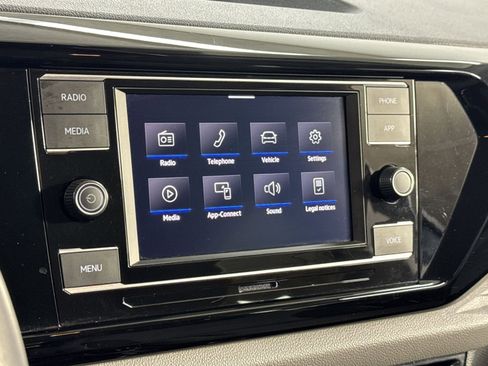 Used 2024 Volkswagen Taos S image 22