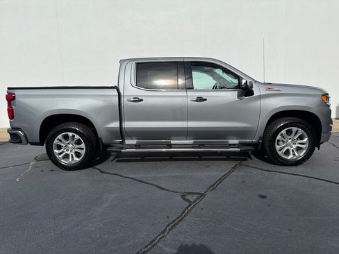 Used 2023 Chevrolet Silverado 1500 LTZ AWD/4WD image 5