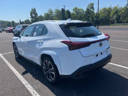 New 2026 Lexus UX 300h AWD image 2