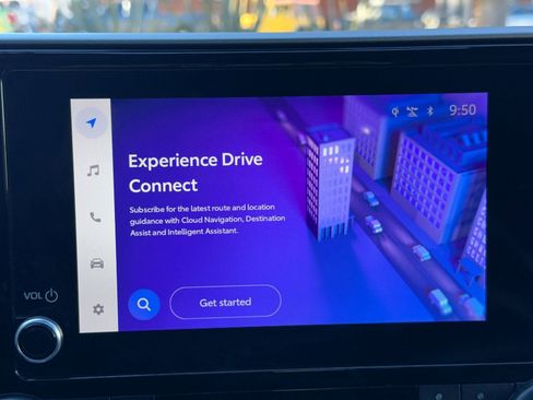 Used 2023 Toyota Highlander XLE image 21