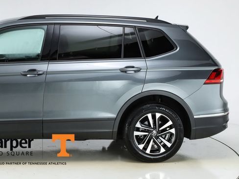 Used 2023 Volkswagen Tiguan S image 41