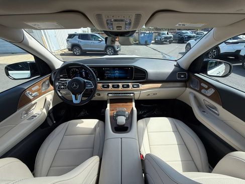 Used 2022 Mercedes-Benz GLE 350 4MATIC image 23