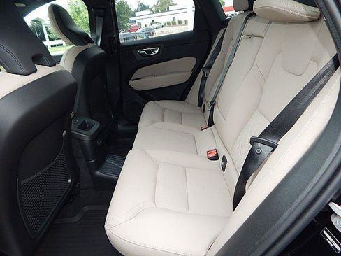 New 2026 Volvo XC60 T8 Plus w/ Protection Package Premier AWD/4WD image 13