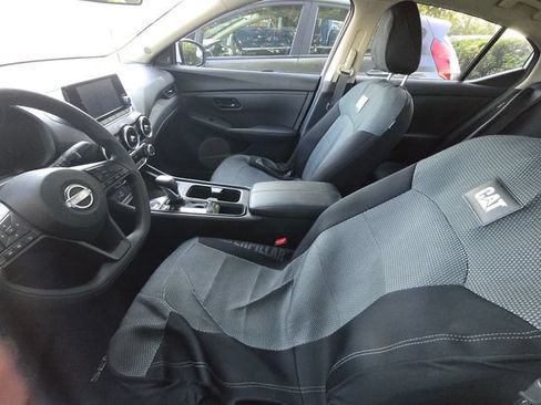 Certified 2025 Nissan Sentra S FWD image 5
