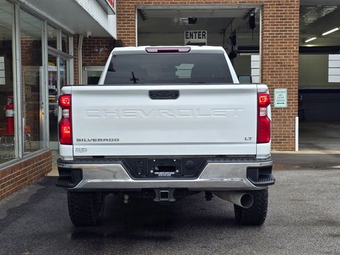 Used 2023 Chevrolet Silverado 2500 LT image 6