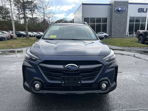 Used 2024 Subaru Outback Premium AWD/4WD image 4
