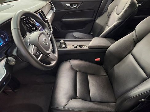Used 2024 Volvo S60 B5 Core image 14