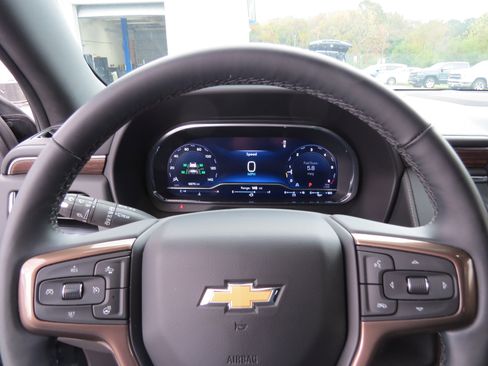 Certified 2024 Chevrolet Tahoe High Country image 23