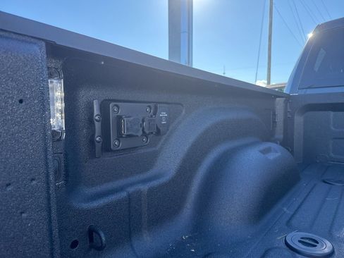 New 2026 RAM 2500 Big Horn AWD/4WD image 17