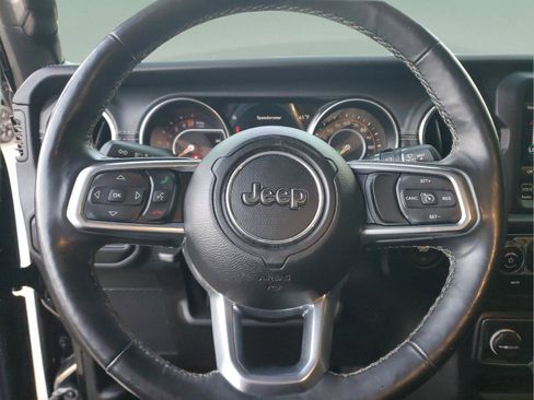 Certified 2019 Jeep Wrangler Unlimited Sahara w/ Quick Order Package 24M Moab image 17