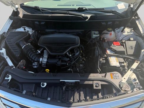 Used 2018 Cadillac XT5 Luxury AWD/4WD image 36
