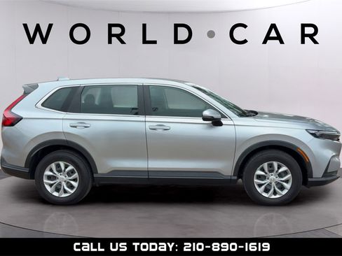 Used 2023 Honda CR-V LX image 23