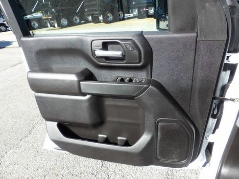 Used 2025 Chevrolet Silverado 3500 W/T w/ WT/CX Safety Package AWD/4WD image 14