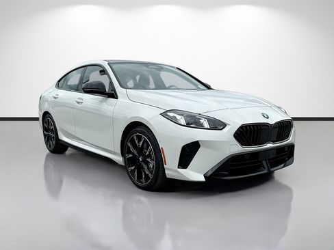 New 2026 BMW 228i xDrive w/ Technology Package AWD/4WD image 1