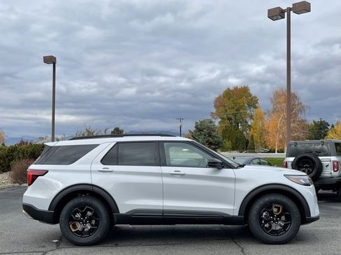 New 2026 Ford Explorer Tremor w/ Tremor Convenience Package image 2