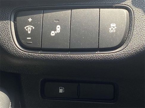 Used 2020 Kia Sorento S image 20