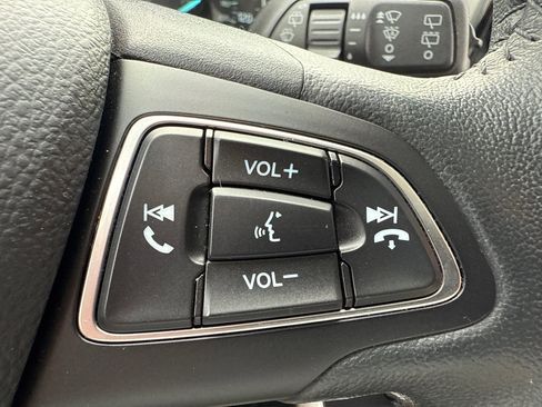 Used 2020 Ford EcoSport Titanium w/ Interior Protection Package FWD image 28