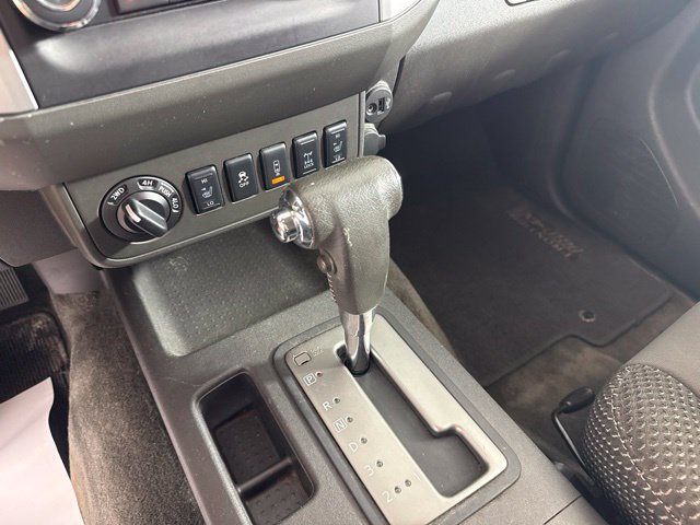 Used 2018 Nissan Frontier PRO-4X AWD/4WD image 24