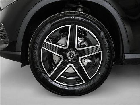 New 2026 Mercedes-Benz GLC 300 4MATIC image 26