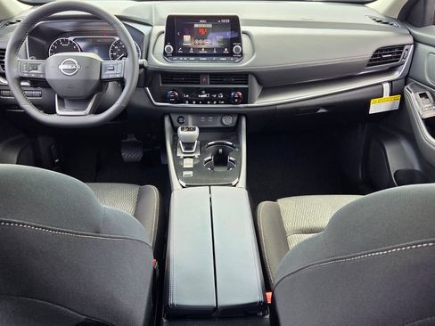 New 2026 Nissan Rogue SV FWD image 6