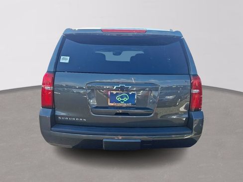 Certified 2019 Chevrolet Suburban LT AWD/4WD image 5