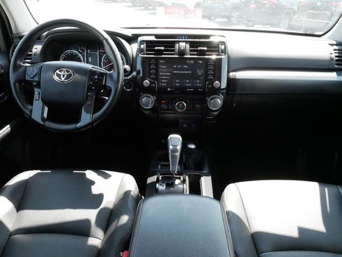 Certified 2023 Toyota 4Runner TRD Off-Road Premium w/ Off Road Premium Plus Package AWD/4WD image 10