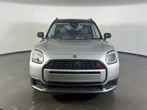 Used 2025 MINI Cooper Countryman S image 2