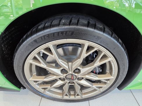 New 2026 Chevrolet Corvette Stingray Preferred Cpe w/ Z51 Performance Package RWD image 13