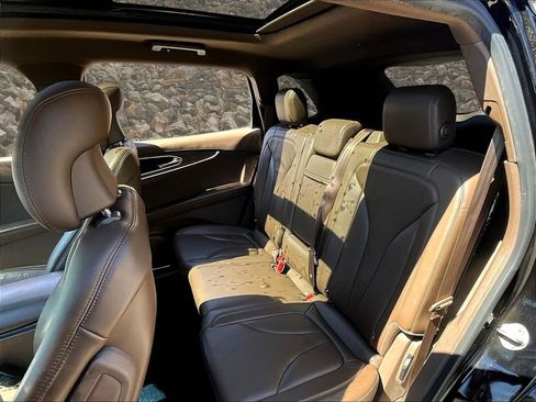 Used 2016 Lincoln MKX Reserve w/ Technology Package AWD/4WD image 24