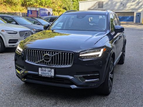 Certified 2023 Volvo XC90 B6 Ultimate image 3