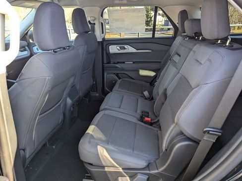 New 2026 Ford Explorer Active image 14