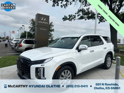 Used 2023 Hyundai Palisade SE AWD/4WD image 1