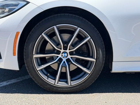 Used 2021 BMW 330i Sedan w/ Premium Package RWD image 10