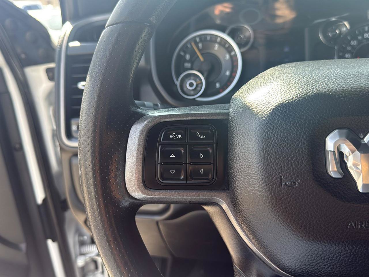 Used 2022 RAM 3500 Tradesman AWD/4WD image 17