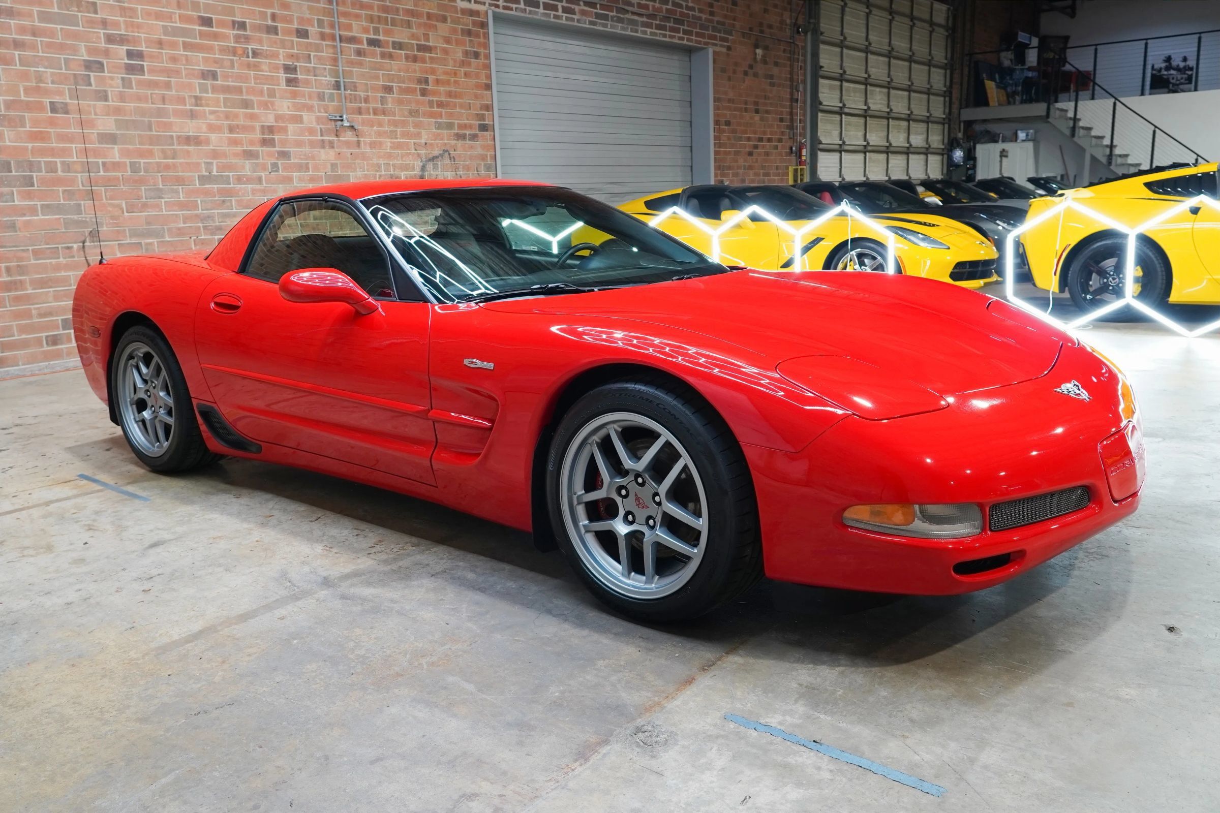 Used 2003 Chevrolet Corvette Z06 w/ Memory Package, 3 Drivers RWD image 2