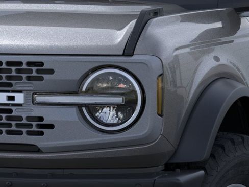 Used 2024 Ford Bronco Badlands image 20