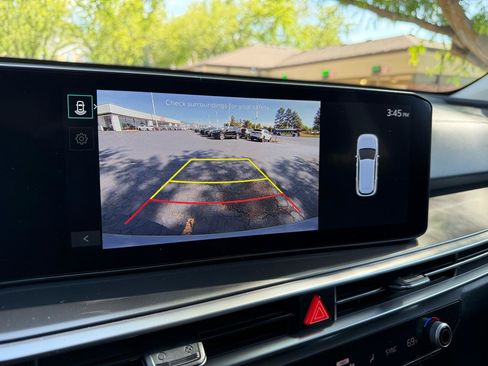 Used 2025 Kia Sorento S w/ Panoramic Sunroof Package AWD/4WD image 10