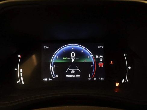 Used 2025 Toyota Grand Highlander FWD image 15