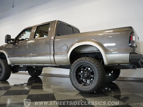 Used 2006 Ford F350 4x4 Crew Cab Super Duty image 11