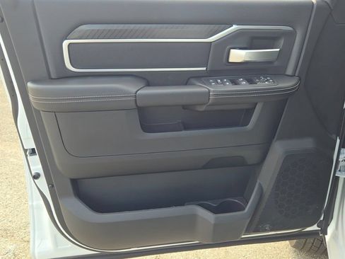 New 2026 RAM 3500 Big Horn AWD/4WD image 24