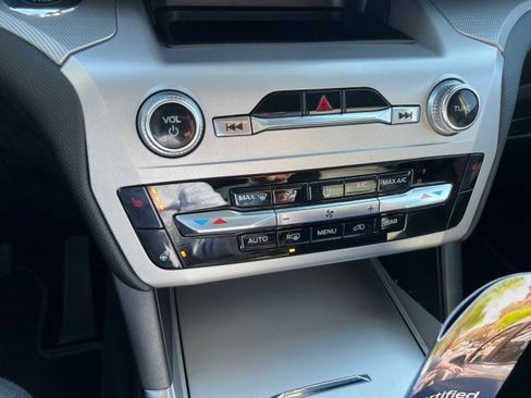 Certified 2022 Ford Explorer XLT w/ Equipment Group 202A image 14