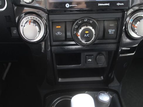Used 2023 Toyota 4Runner TRD Off-Road Premium w/ Moonroof Package AWD/4WD image 19
