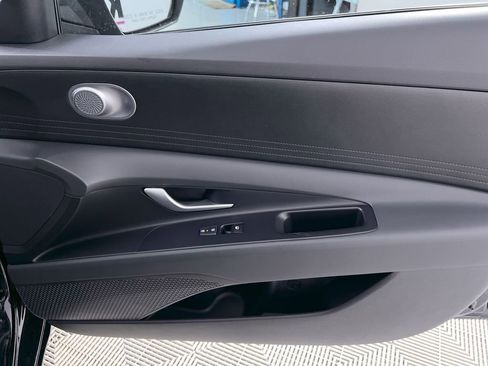 New 2025 Hyundai Elantra Blue image 28