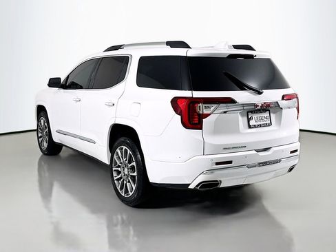 Used 2023 GMC Acadia Denali w/ Denali Ultimate Package FWD image 8