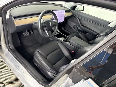 Used 2018 Tesla Model 3 Long Range AWD/4WD image 25