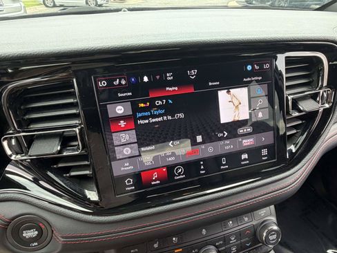 Used 2024 Dodge Durango GT RWD image 10